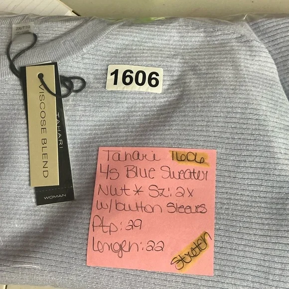 Tahari Soft Gray Ribbed Sweater - Picture 8 of 8